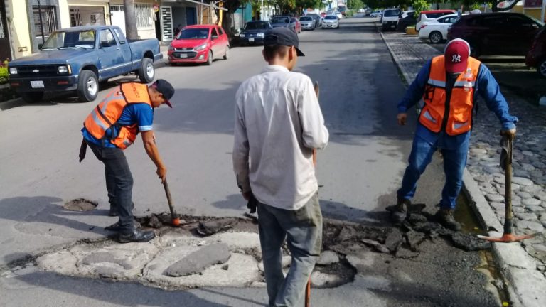 Bachean ahora Insurgentes, México 68 y avenida Zaragoza