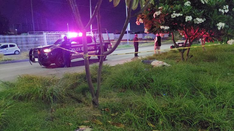 Le dispararon por la espalda, estaba muerto en el Rolando Arjona