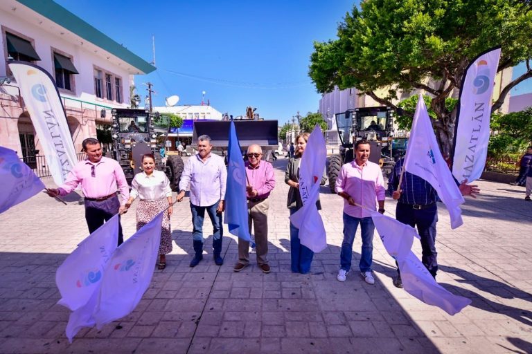 Presume el ‘Químico’ obras en víspera de posible juicio