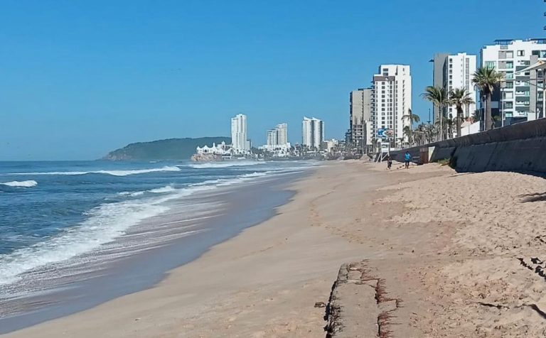 Reabren playas de Mazatlán tras paso de Ornele