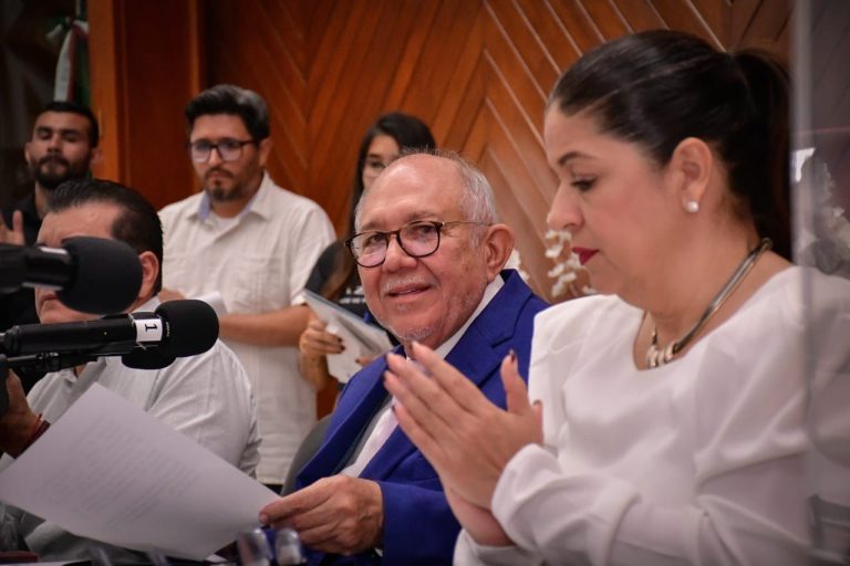 ‘Renuncia’ el ‘Químico’ como alcalde; acepta ir a Turismo