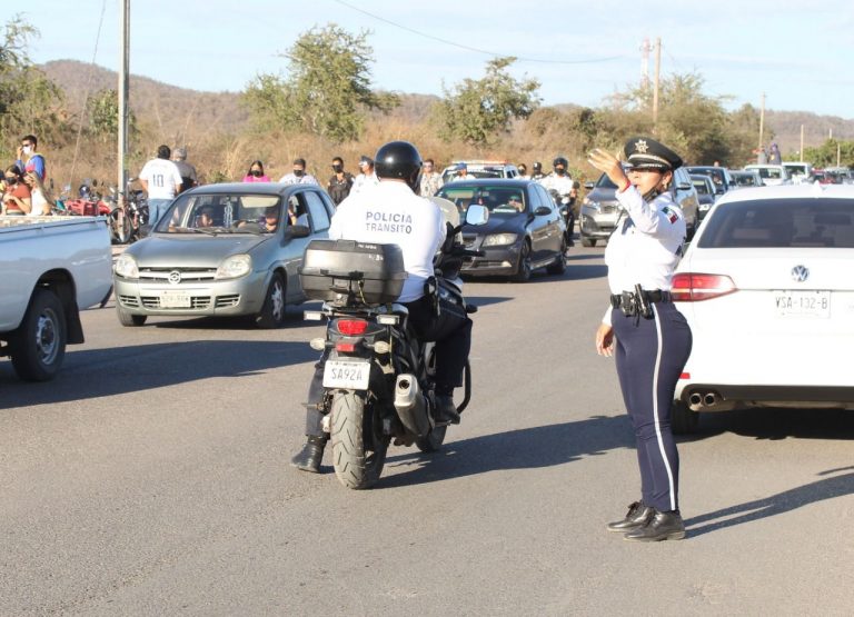Anticipan alza en el flujo vehicular por Día de Muertos