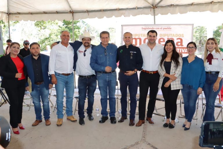 Arropan diputados de Morena a Vargas Landeros