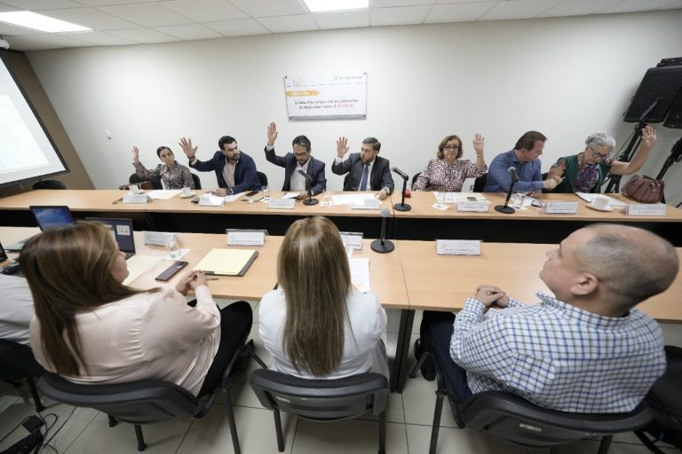 Analizan pasivos sin fuente de pago y retenciones no enteradas