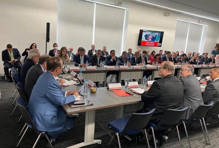 De cara UAS a Universia: la universidad como motor económico