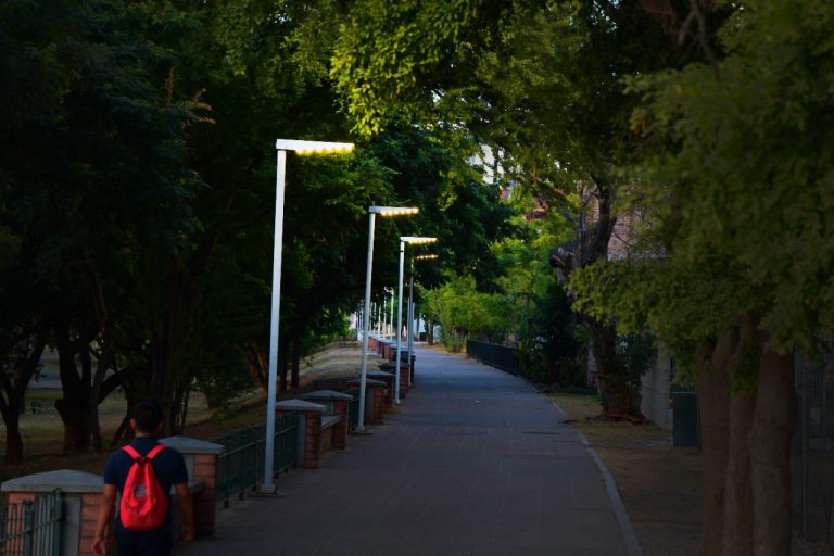 Atribuyen a falla eléctrica apagón en parque Las Riberas