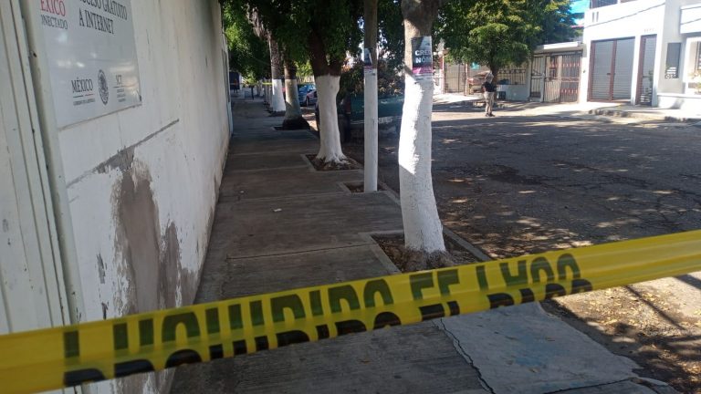 Asalto en escuela primaria termina en disparos en Culiacán