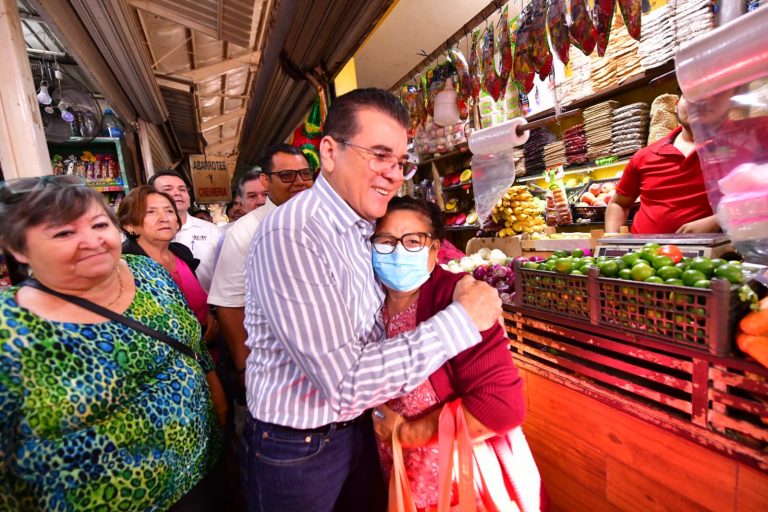 Piden locatarios remodelación del mercado en Villa Unión