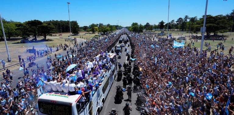 Más de 5.5 millones celebran en Buenos Aires con la Selección