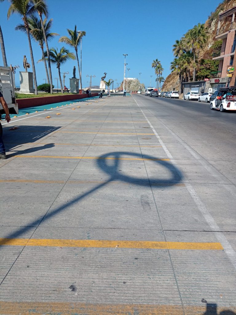 Liberan espacios de Estacionamiento en el Paseo Claussen