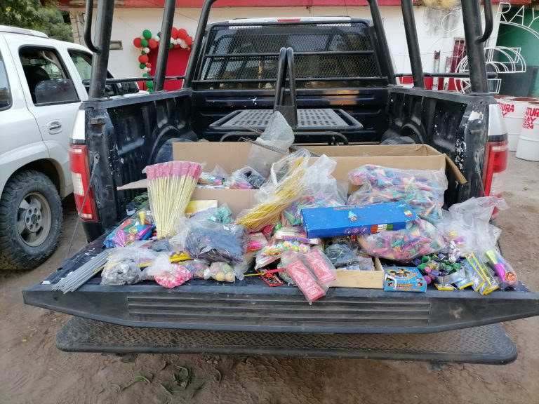 Decomisan 95 kilogramos de pirotecnia en El Fuerte