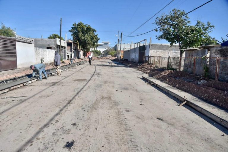 De autos ‘chocolate’, pavimentación de 10 calles en Ahome