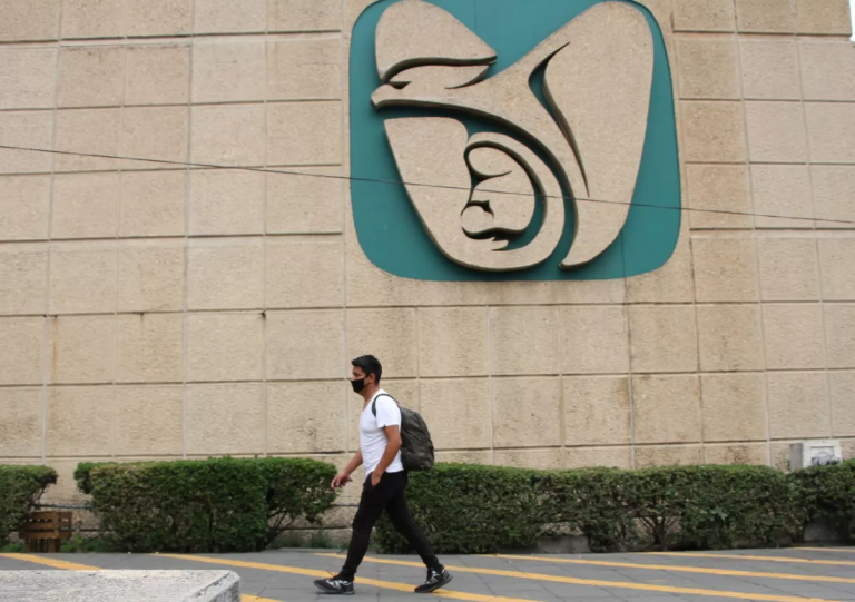 ¿Cuánto aumentará el pago de la Pensión IMSS en 2023?