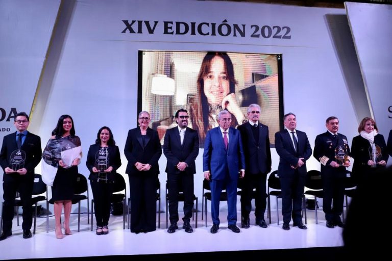 Reconocen a 6 Sinaloenses Ejemplares en el Mundo