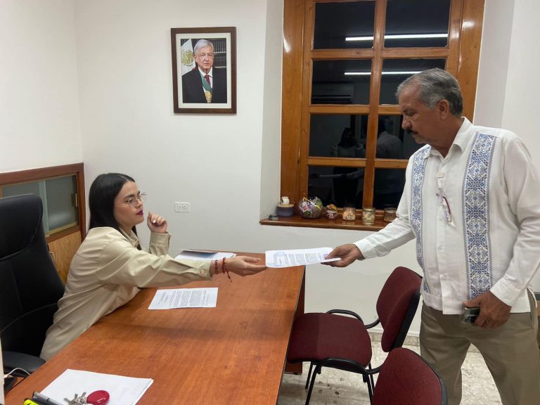 Solicita Estrada Ferreiro su regreso como alcalde