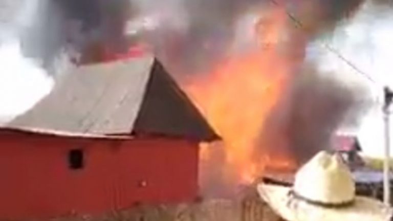 Mueren dos niñas de 3 y 9 años en un incendio