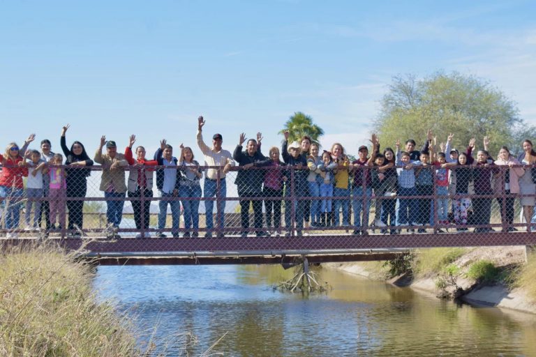 Beneficia El Fuerte a escuelas con nuevas aulas