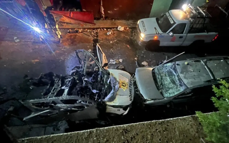 Deja 50 heridos explosión de patrulla con pirotecnia en Edomex
