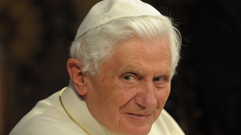 Murió el Papa emérito Benedicto XVI