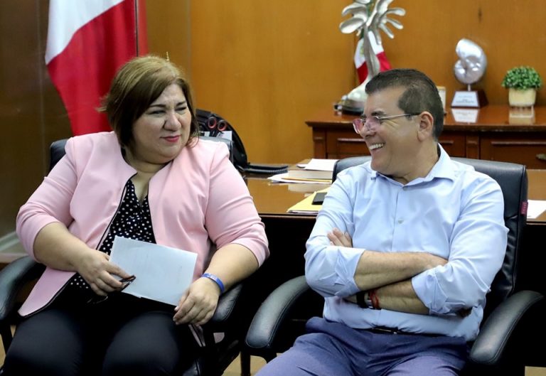 Rehabilitará campos deportivos y plazuelas en Mazatlán