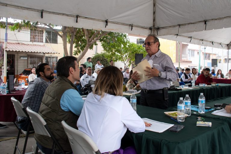 En 5 horas, piden de todo en Barrancos durante Cabildo Abierto