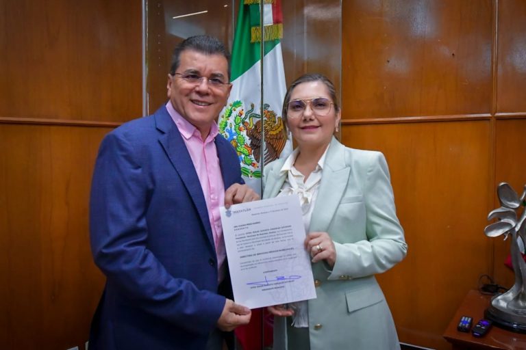 Hay nueva directora de Servicios Médicos en Mazatlán