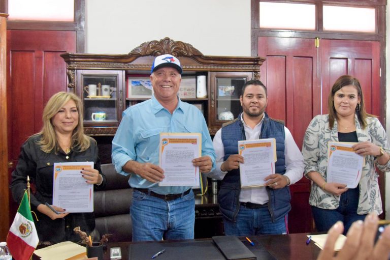 Celebran El Fuerte y sindicato contrato colectivo de trabajo