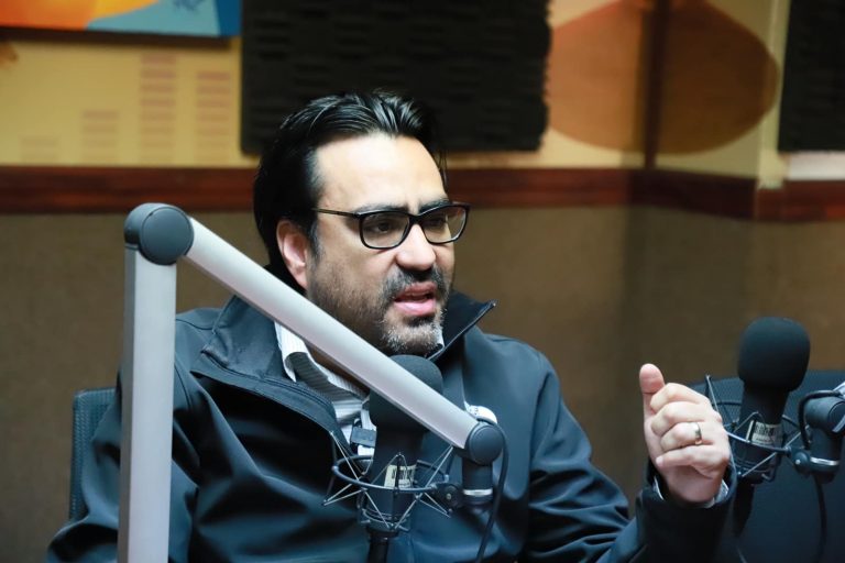 Someten a cirugía al alcalde de Culiacán