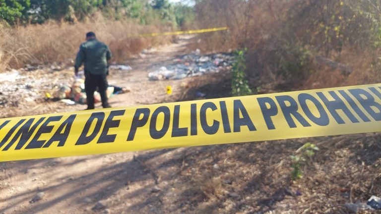 Localizan cadáver en secundaria de Culiacán