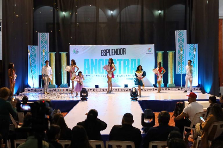 Abre Navolato espacio a comunidad gay en carnaval