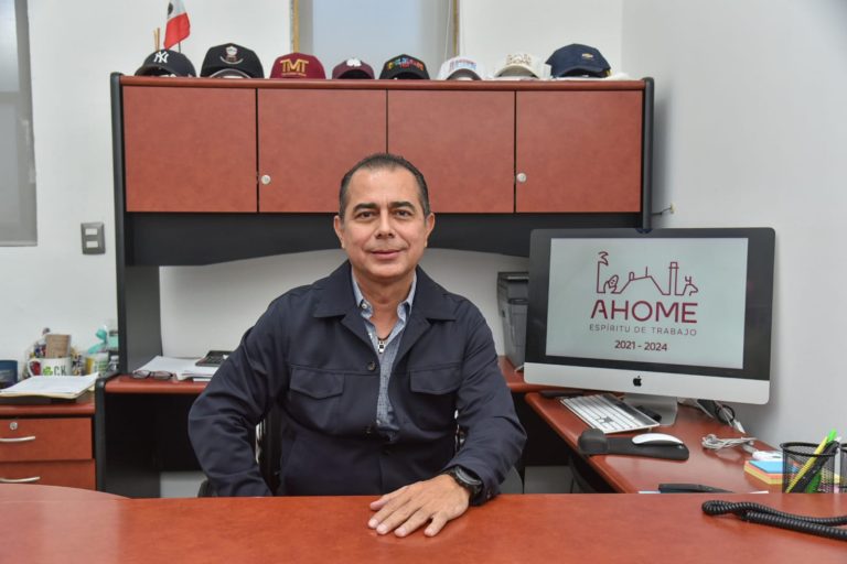 Indemnizará Ahome a familia que perdió un hijo al caer en un socavón