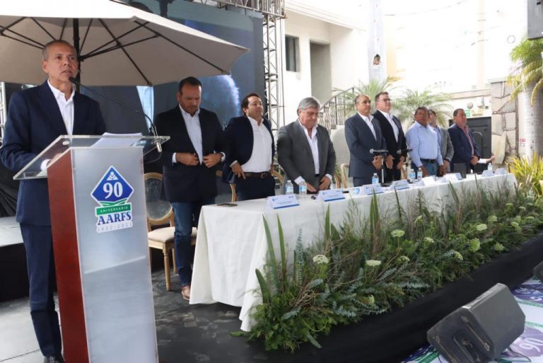 Reconoce alcalde de Ahome aportación del sector agrícola