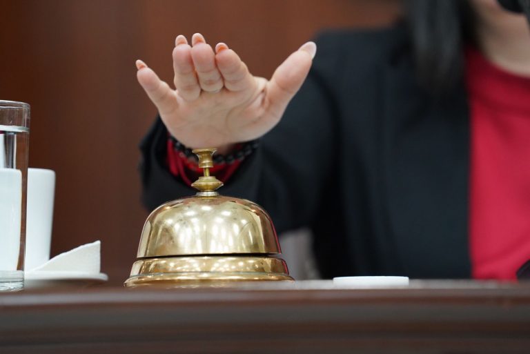 Emplazan diputados a la UAS a consulta