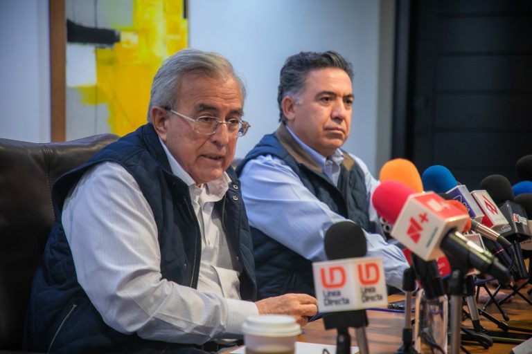 Reta Rocha a la UAS por ley de universidades