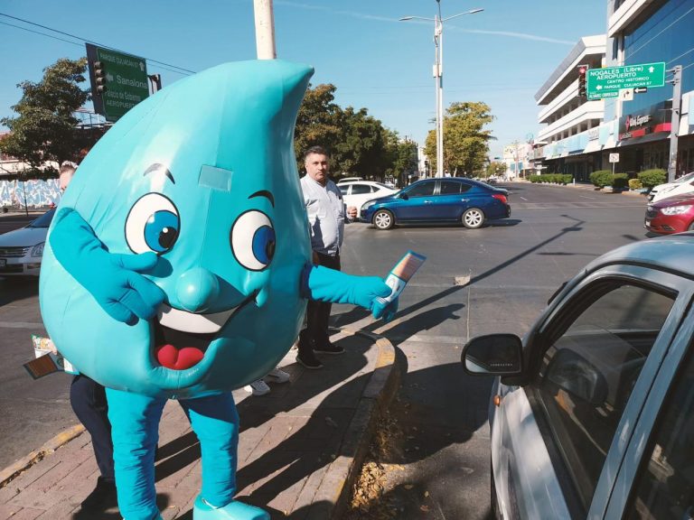 Llevan agua a la sierra de Culiacán por sequía