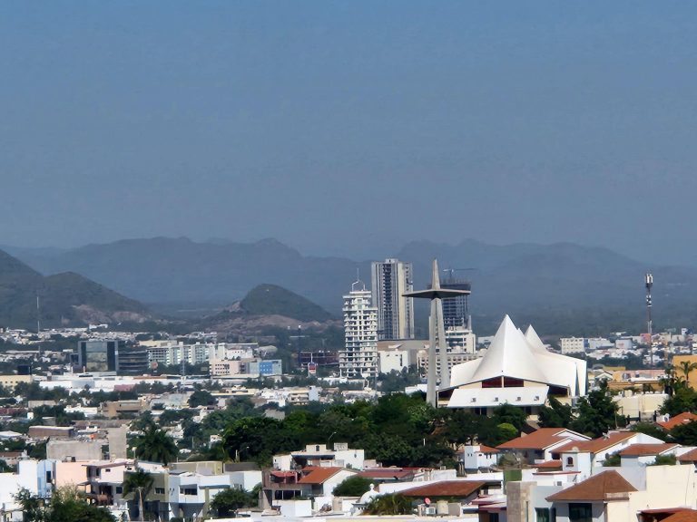Promete Iglesia en Sinaloa justicia por presuntos abusos de sacerdotes
