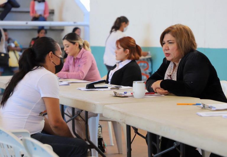 Abren padrón para desplazados en Mazatlán