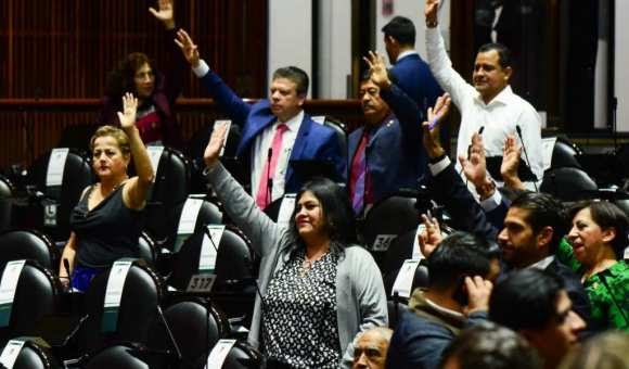 Aprueba Morena desaparecer Financiera Rural