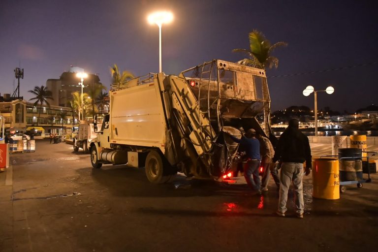 Estima Mazatlán hasta 400 tons extra de basura en Semana Santa