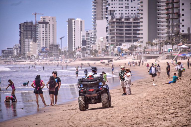 De Cerritos a Isla de La Piedra, 36 mil bañistas en Mazatlán