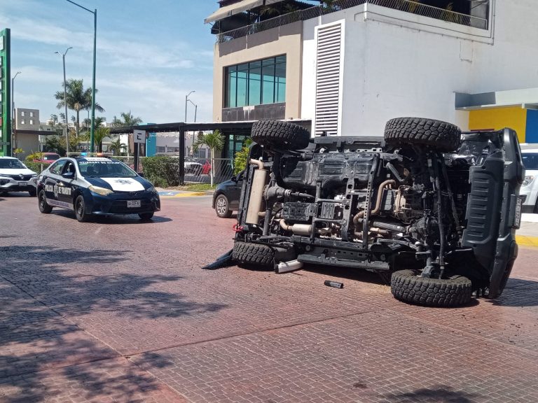 La ‘libra’ conductor tras volcadura en La Conquista