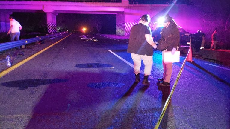 Mueren atropellados 2 elementos de la Guardia Nacional