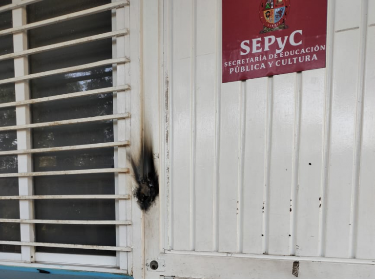 Sellan supervisión, ahora en Culiacán por presunto acoso