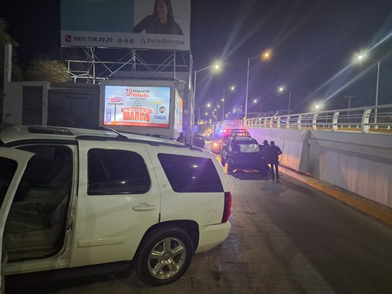 Despojan con violencia auto a hija de vicefiscal