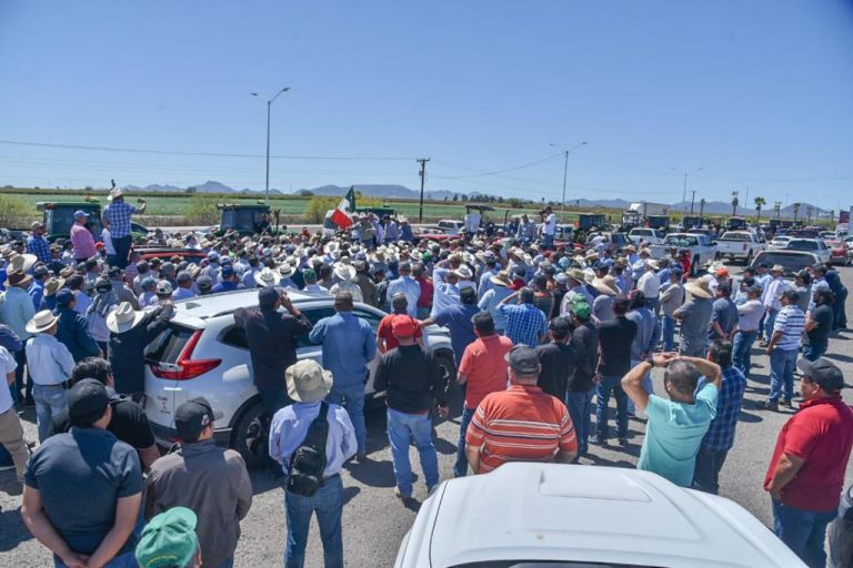 Se deshidrata en protesta hombre originario de Navolato