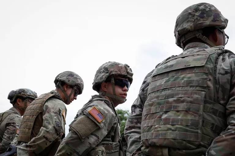 Enviará EU mil 500 militares a la frontera con México