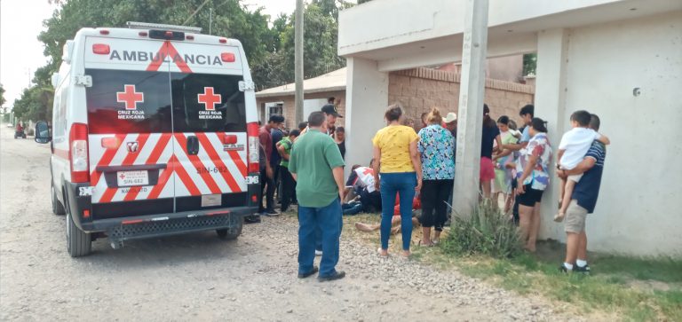 Deja 2 heridos accidente en moto en Yebavito, Navolato