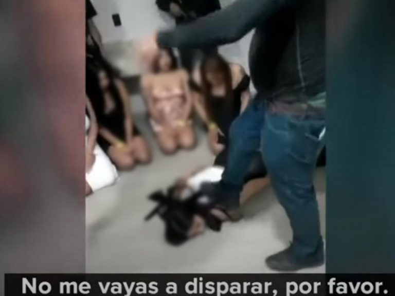 Presuntos sicarios del CJNG amenazan a mujeres que trabajan en centros nocturnos