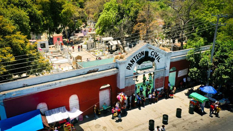 Cadáver fue sepultado legalmente hace 20 años, aclara Ayuntamiento