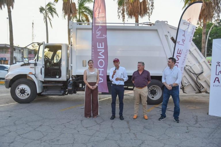 Llegan camiones para reforzar la recolección de basura en el municipio